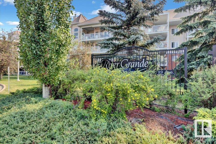 Photo de la propriété: 9008 99 Avenue NW 103 AB T5H 4M6