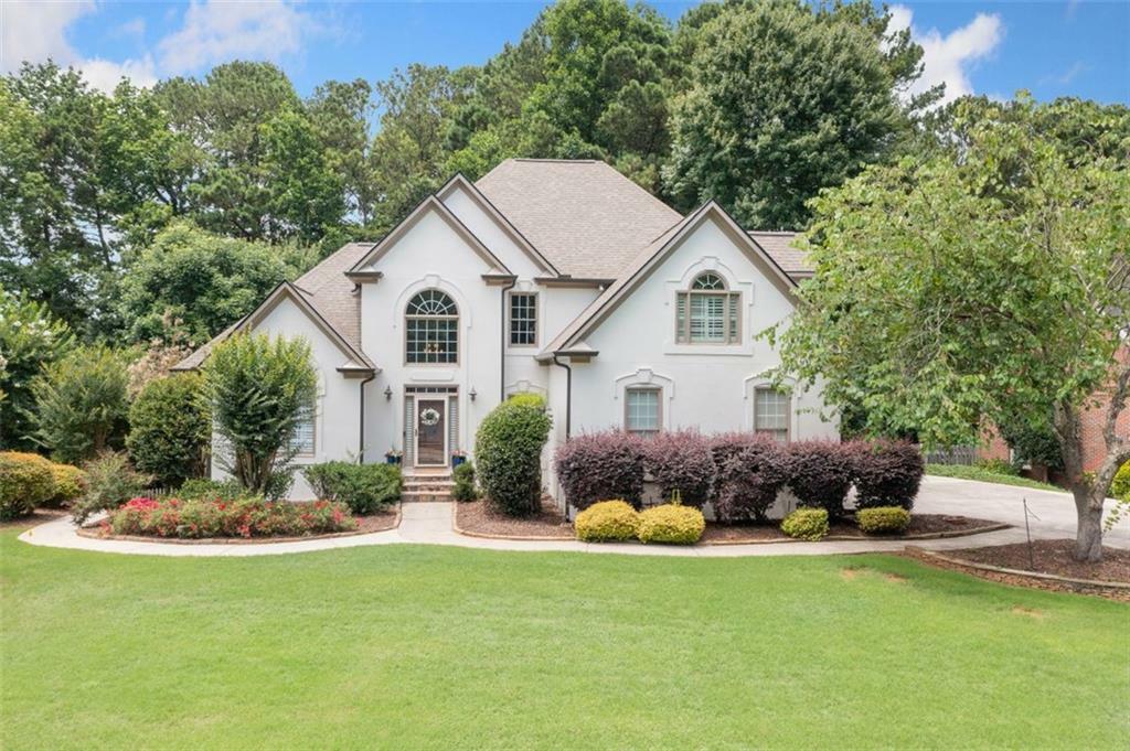 Property Photo: 1345 Benbrooke Lane NW GA 30101