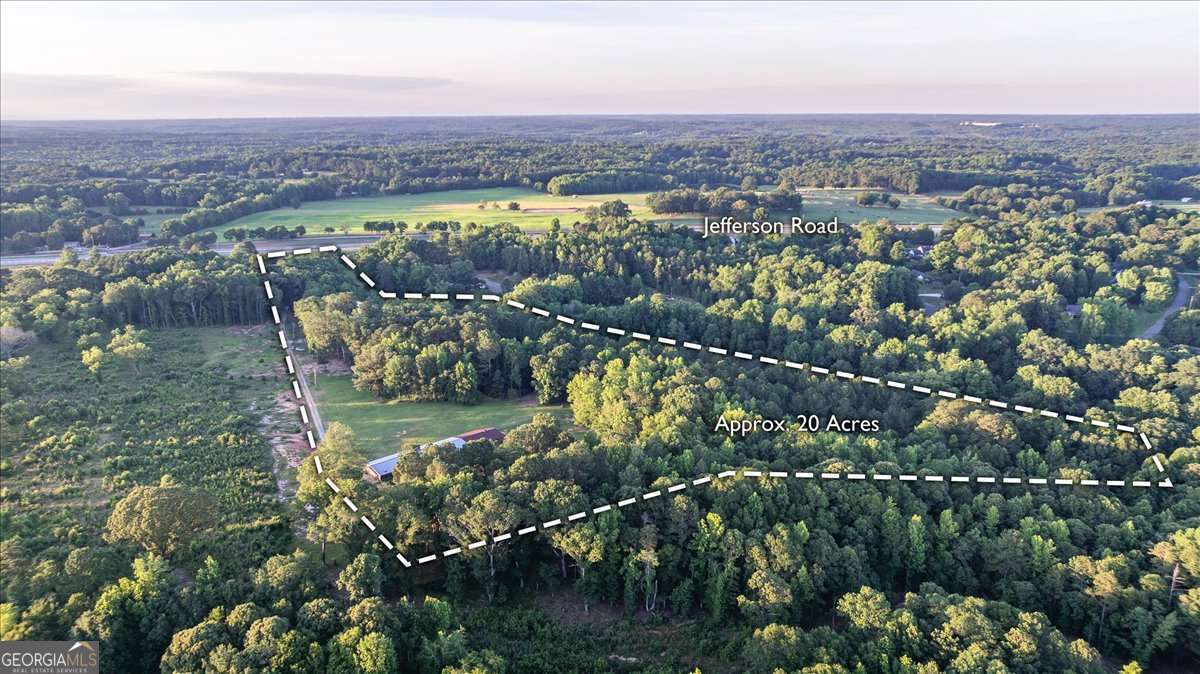 Property Photo: 11302 Jefferson Road GA 30607