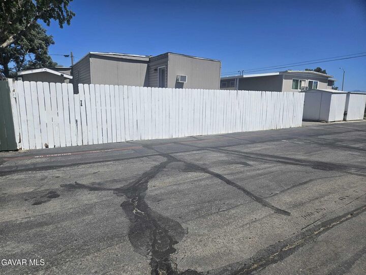 Property Photo:  3157 E Avenue I B2  CA 93535 