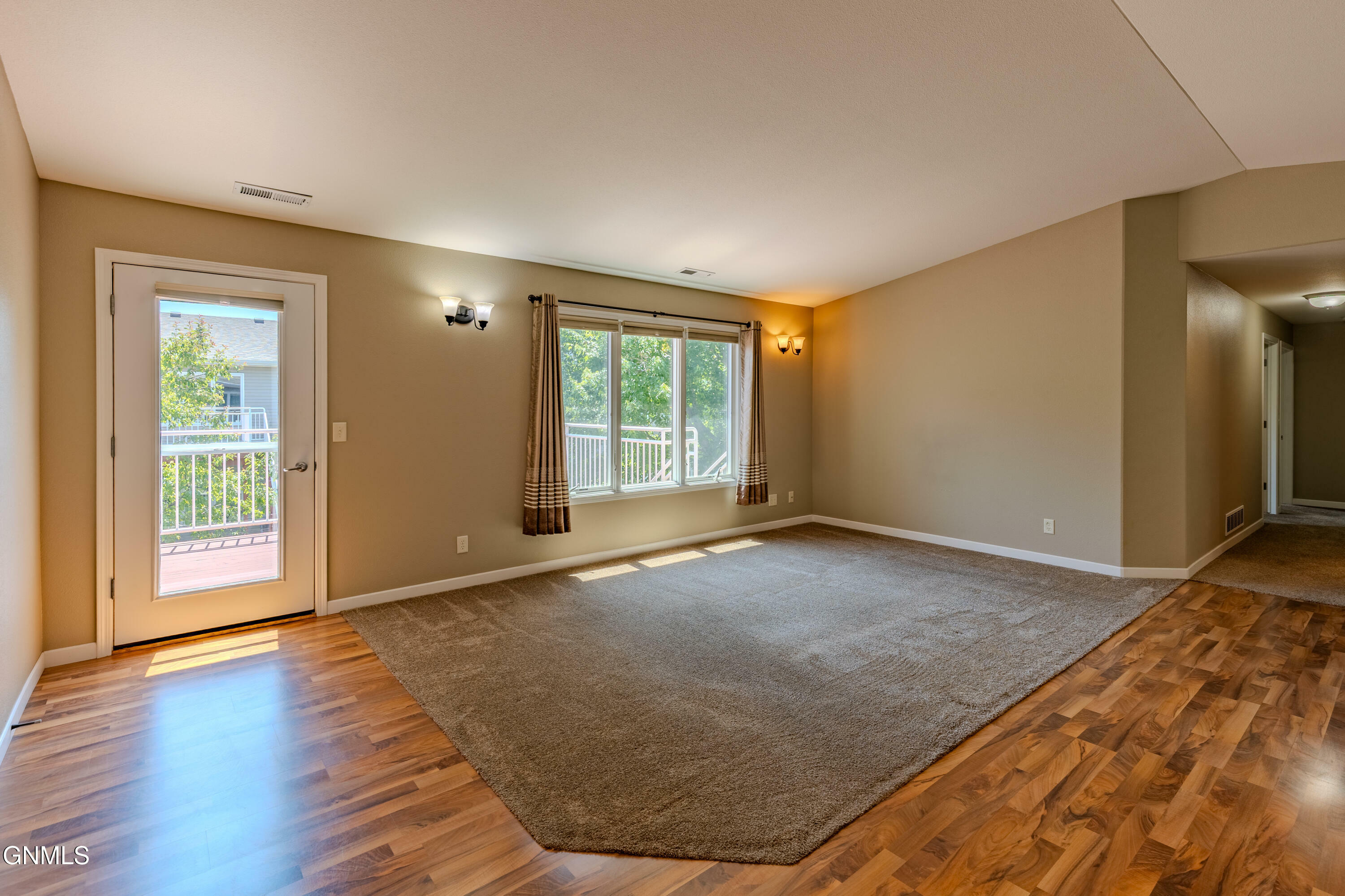 4521 Sundancer Loop SE 5  Mandan ND 58554 photo