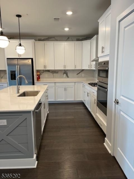Property Photo:  46 Whitney Ave  NJ 07960 