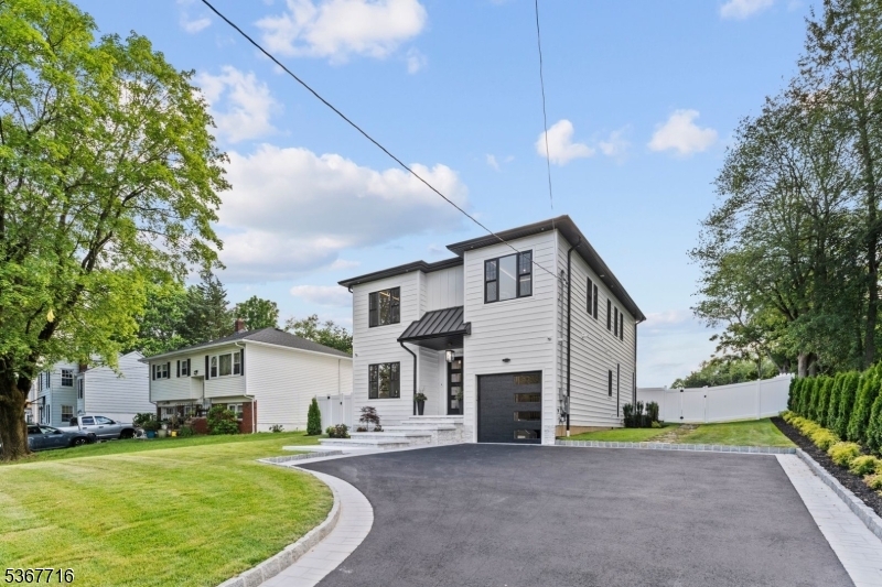 Property Photo: 281 N Livingston Ave NJ 07039