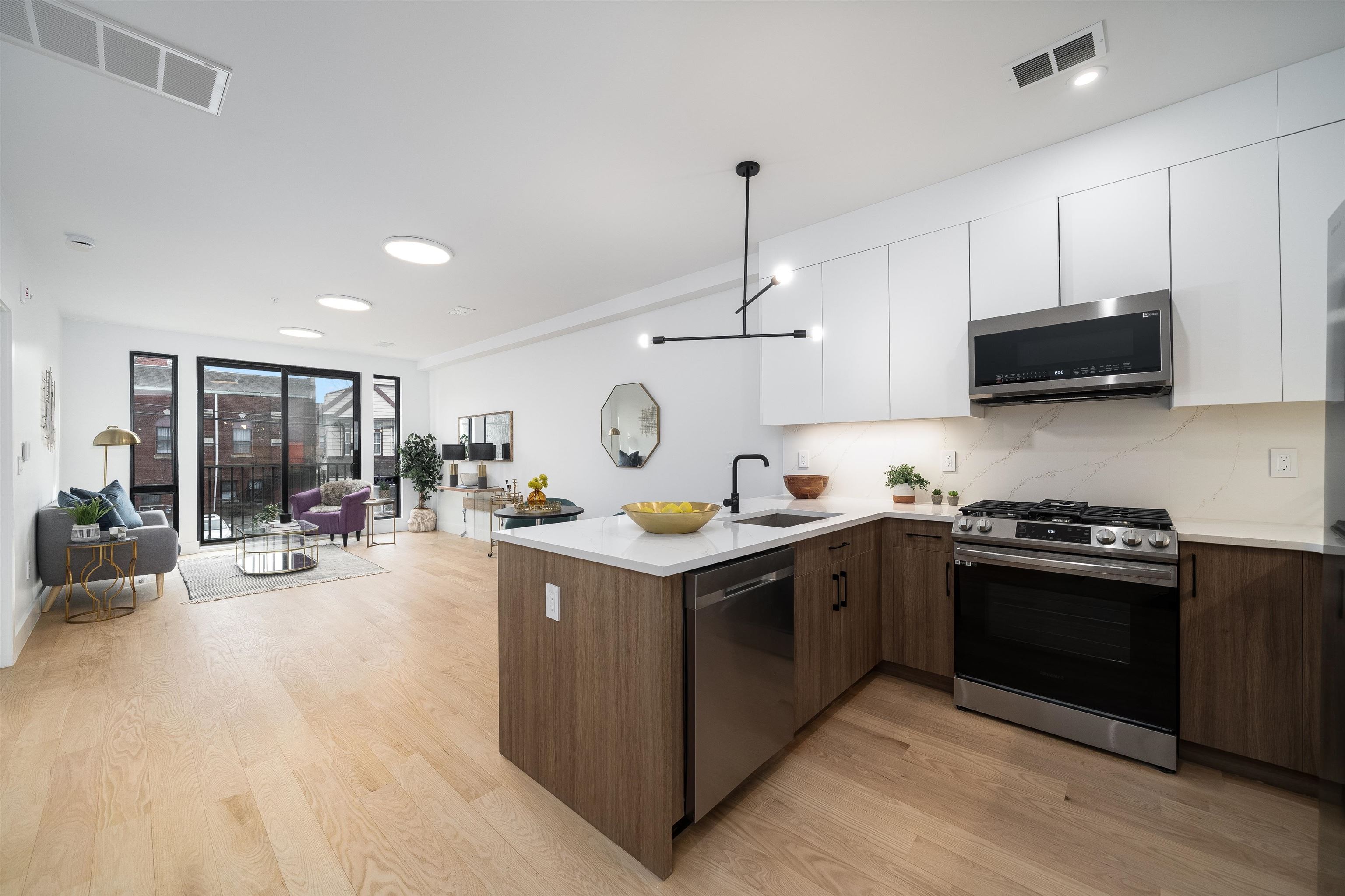Property Photo: 10 Brinkerhoff St 203 NJ 07304