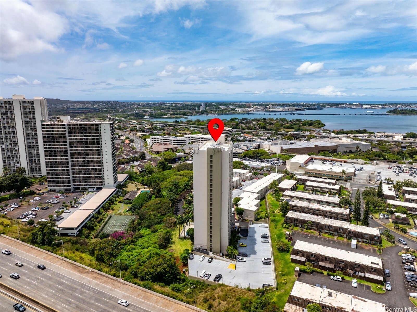 Property Photo:  98-1038 Moanalua Road 1502  HI 96701 