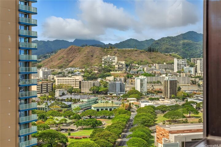 876 Curtis Street 3009  Honolulu HI 96813 photo
