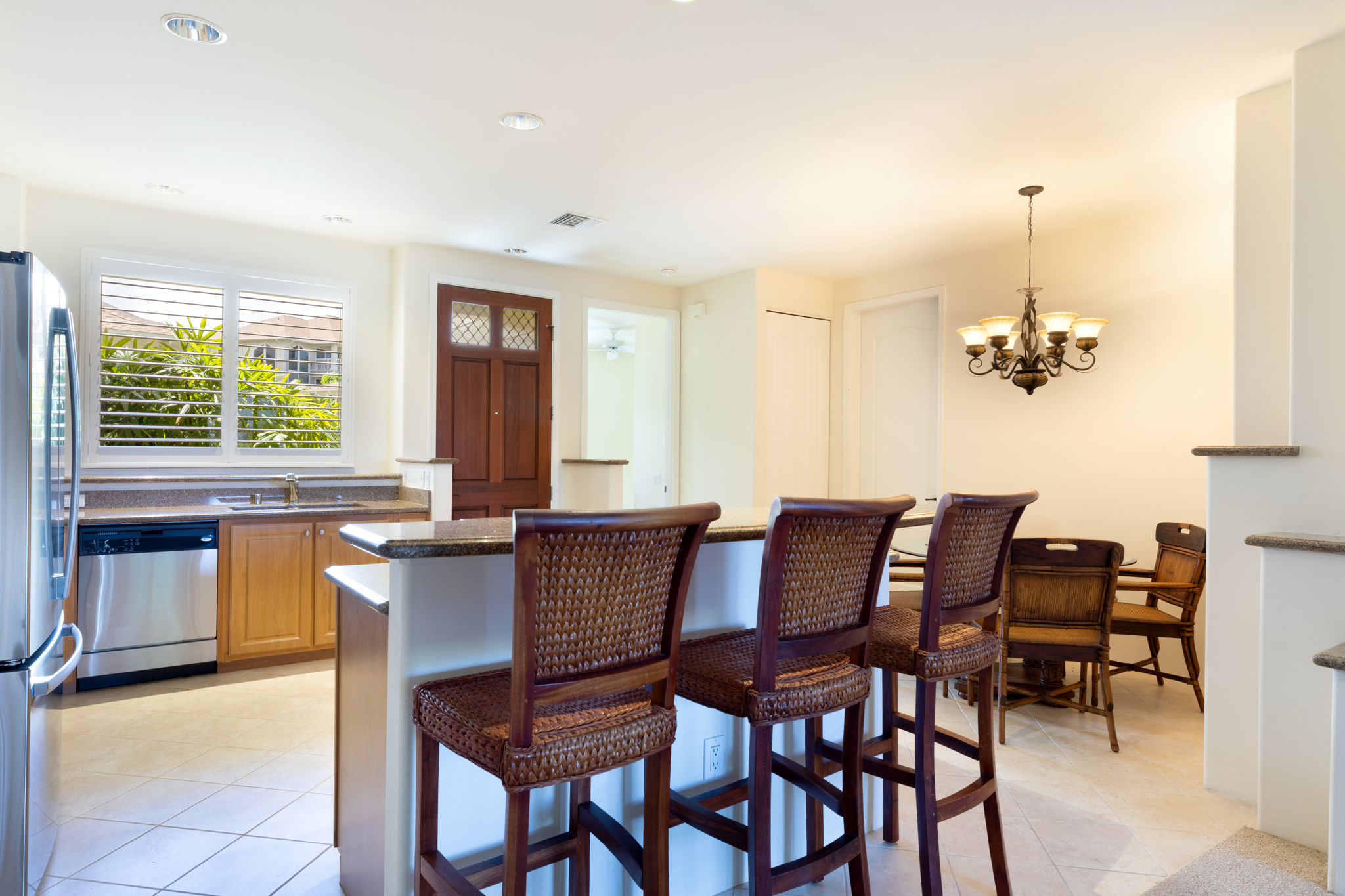 Property Photo: 75-5919 Alii Dr B2 HI 96740