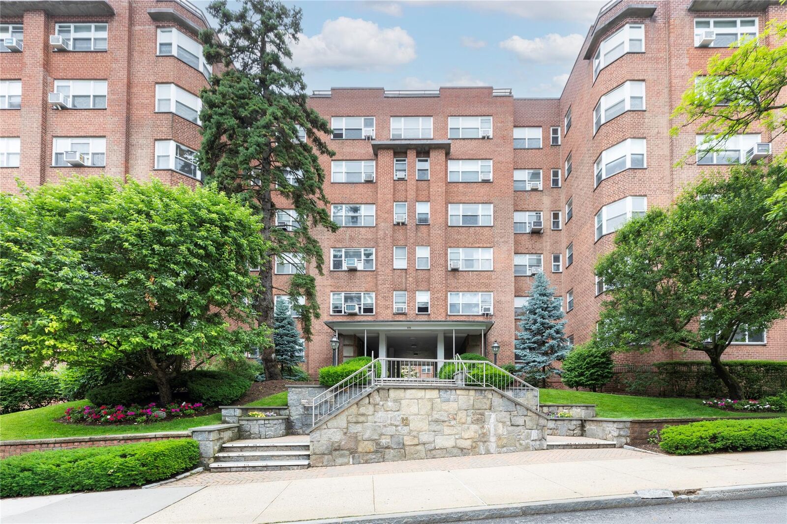 Property Photo: 235 Garth Road B-3E NY 10583