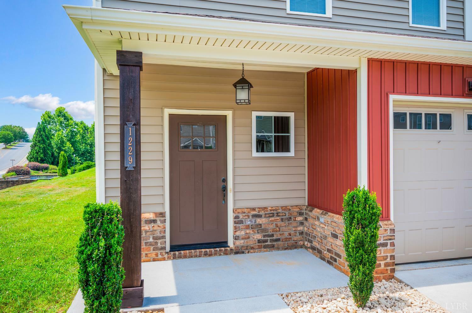 Property Photo:  1229 Commonwealth Circle  VA 24551 