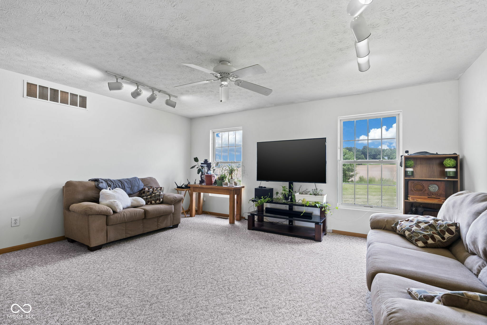 Property Photo: 8638 W Flatwoods Road IN 47433