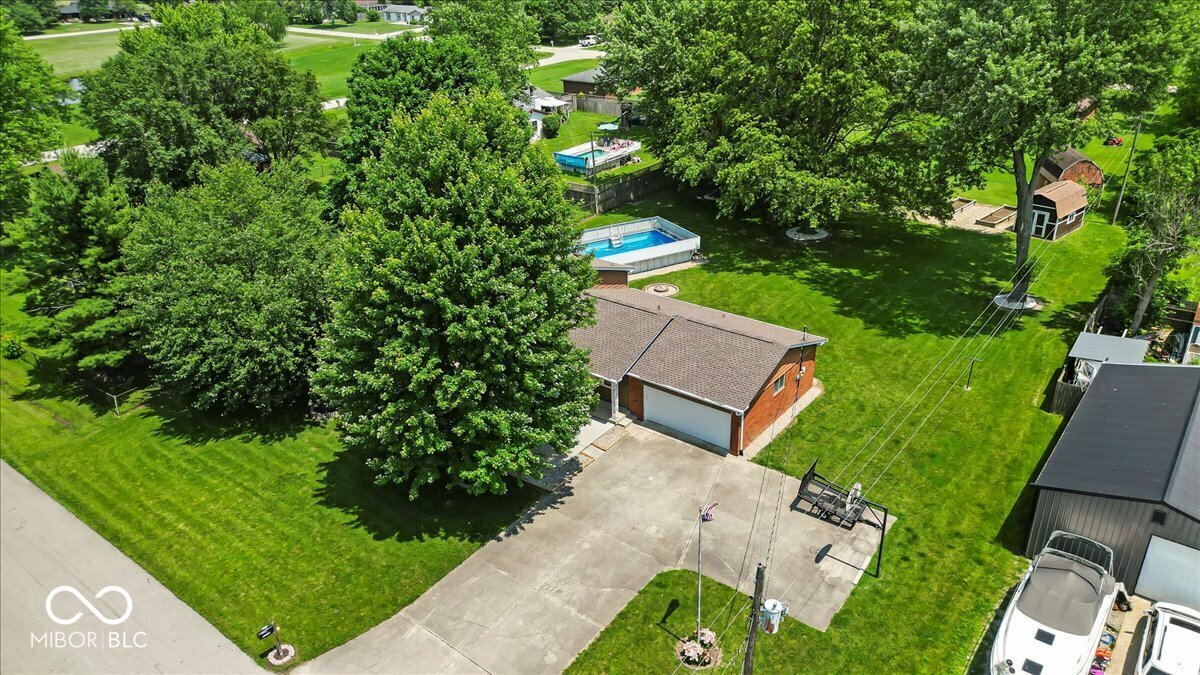 Property Photo: 11054 N Shelby 490 W IN 46163