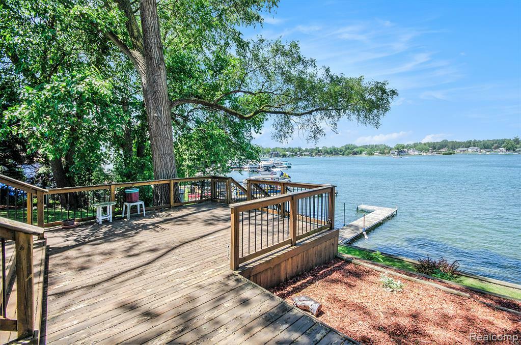 Property Photo: 2058 S Long Lake Road MI 48430 1485