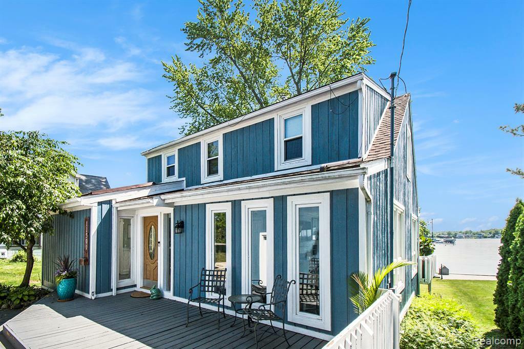 Property Photo:  11501 Torrey Road  MI 48430 9631 