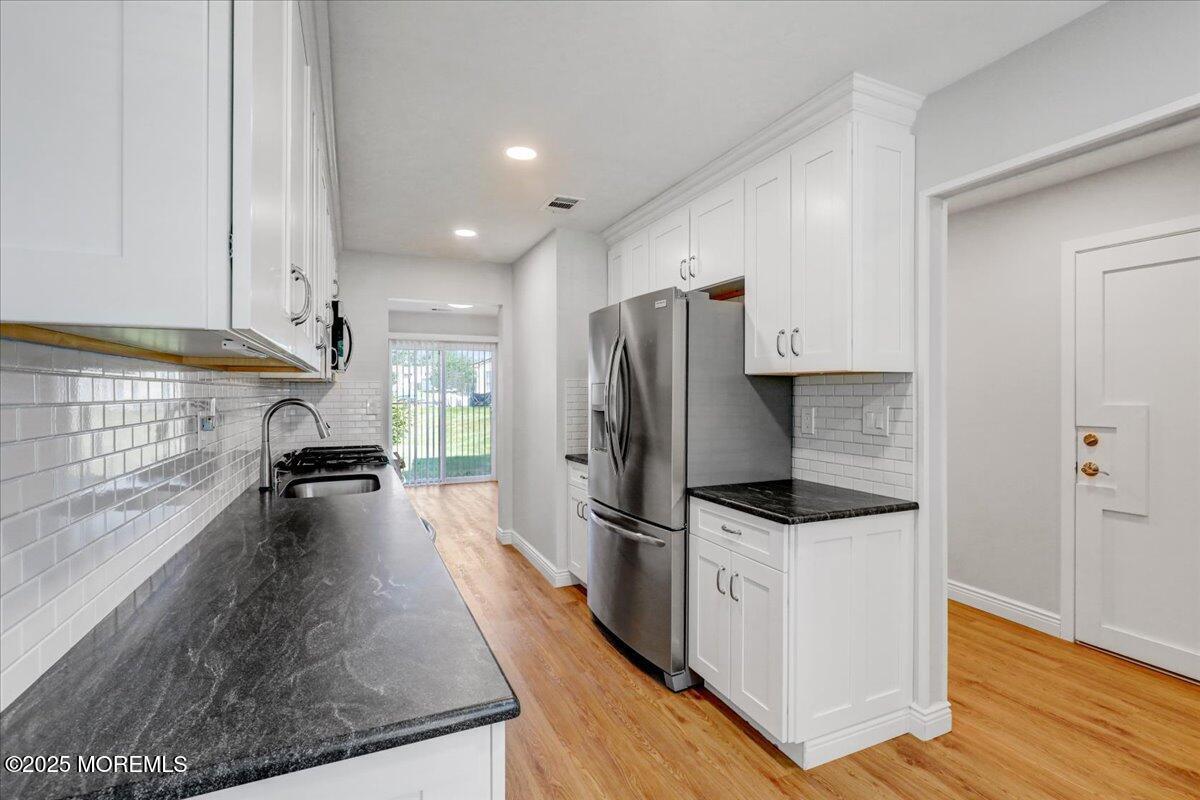 Property Photo:  3 Sloop Square  NJ 07728 