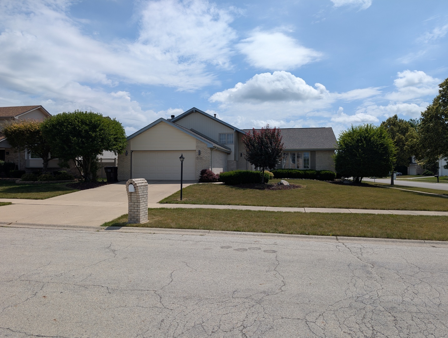 Property Photo: 22931 Ridgeway Avenue IL 60471