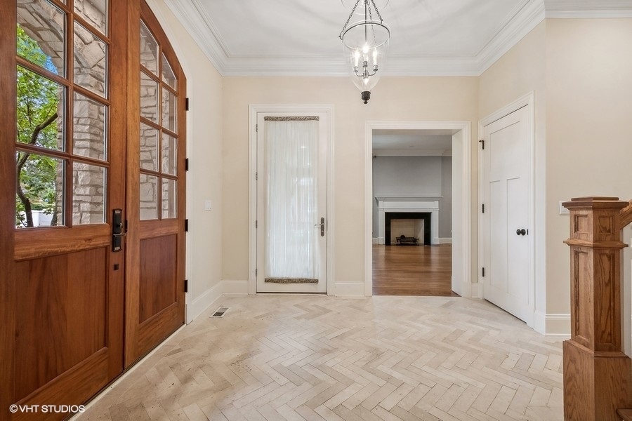 Property Photo: 147 Linden Avenue IL 60091