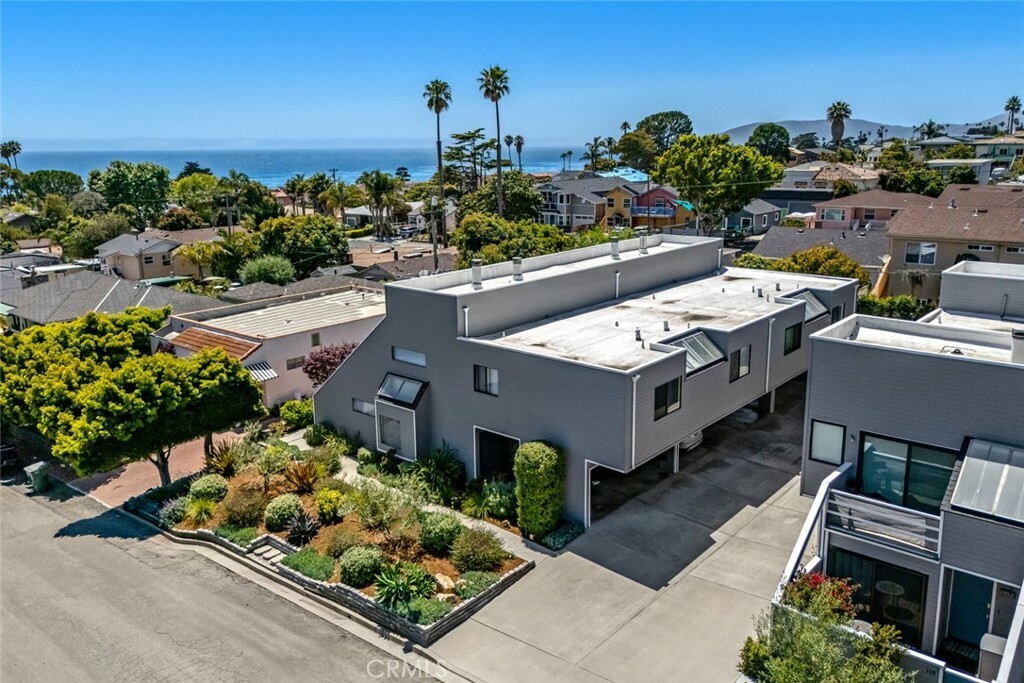 Property Photo:  120 Montecito Avenue  CA 93449 