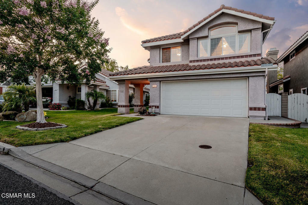 Property Photo: 717 Warrendale Street CA 93065