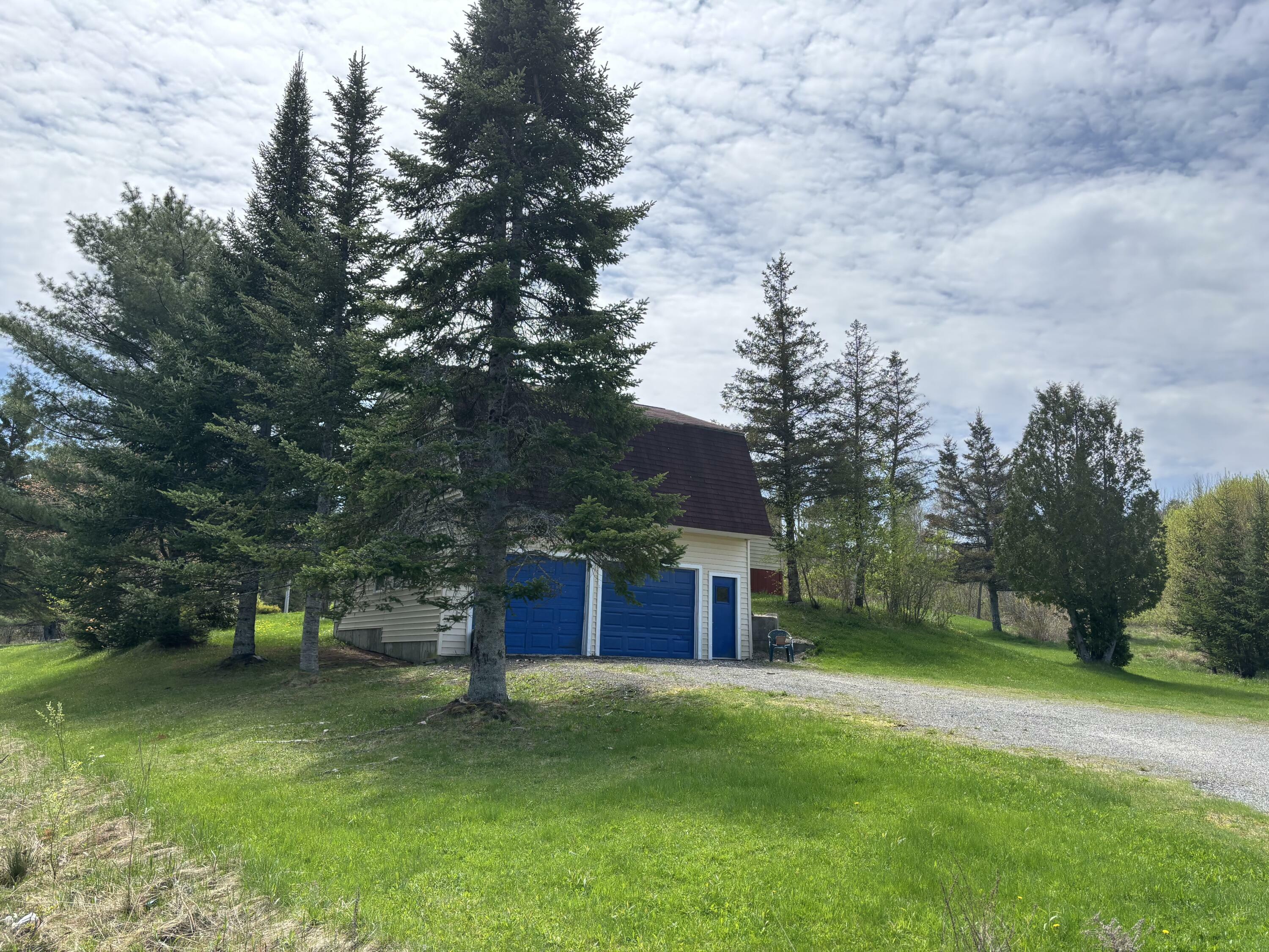 Property Photo: 250 Lebanon Road ME 04496