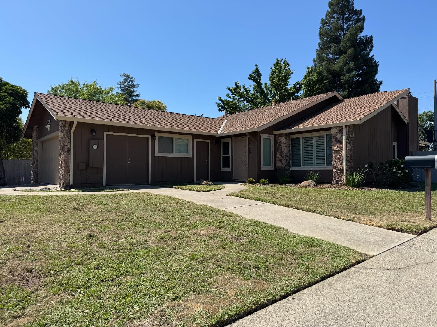 Property Photo: 7329 Amsterdam Avenue CA 95621