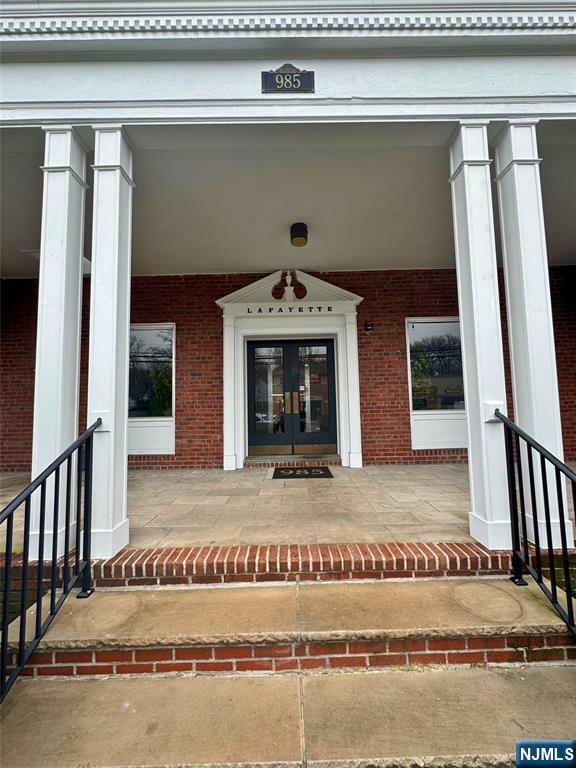 Property Photo: 985 Teaneck 3G NJ 07666