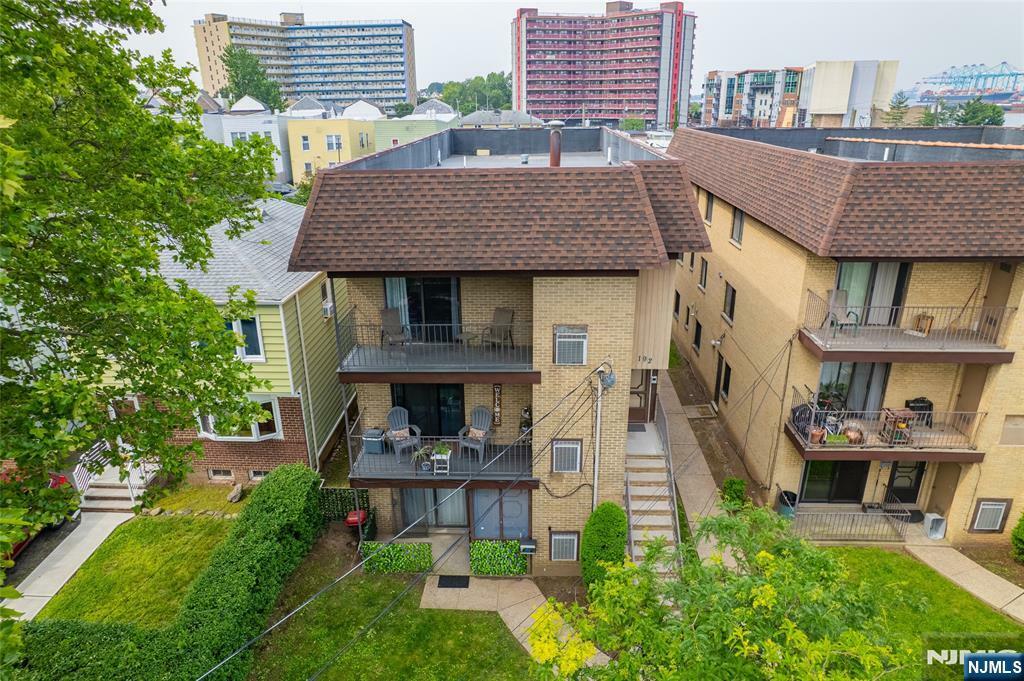 Property Photo: 192 W 25th 2A NJ 07002