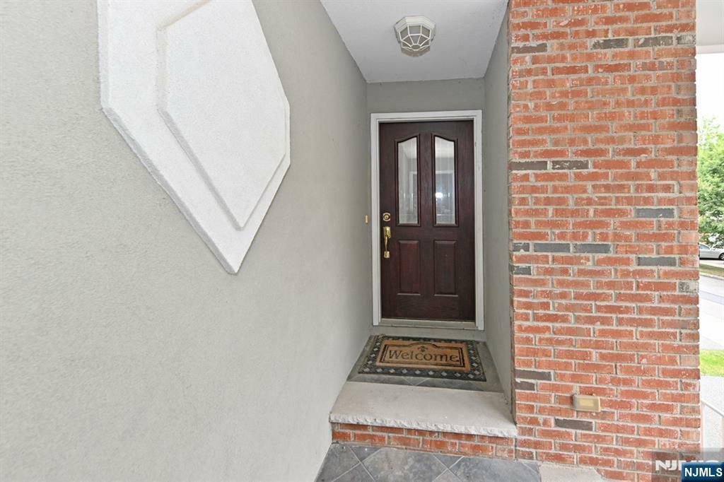 Property Photo: 20 Skymark Court NJ 07458