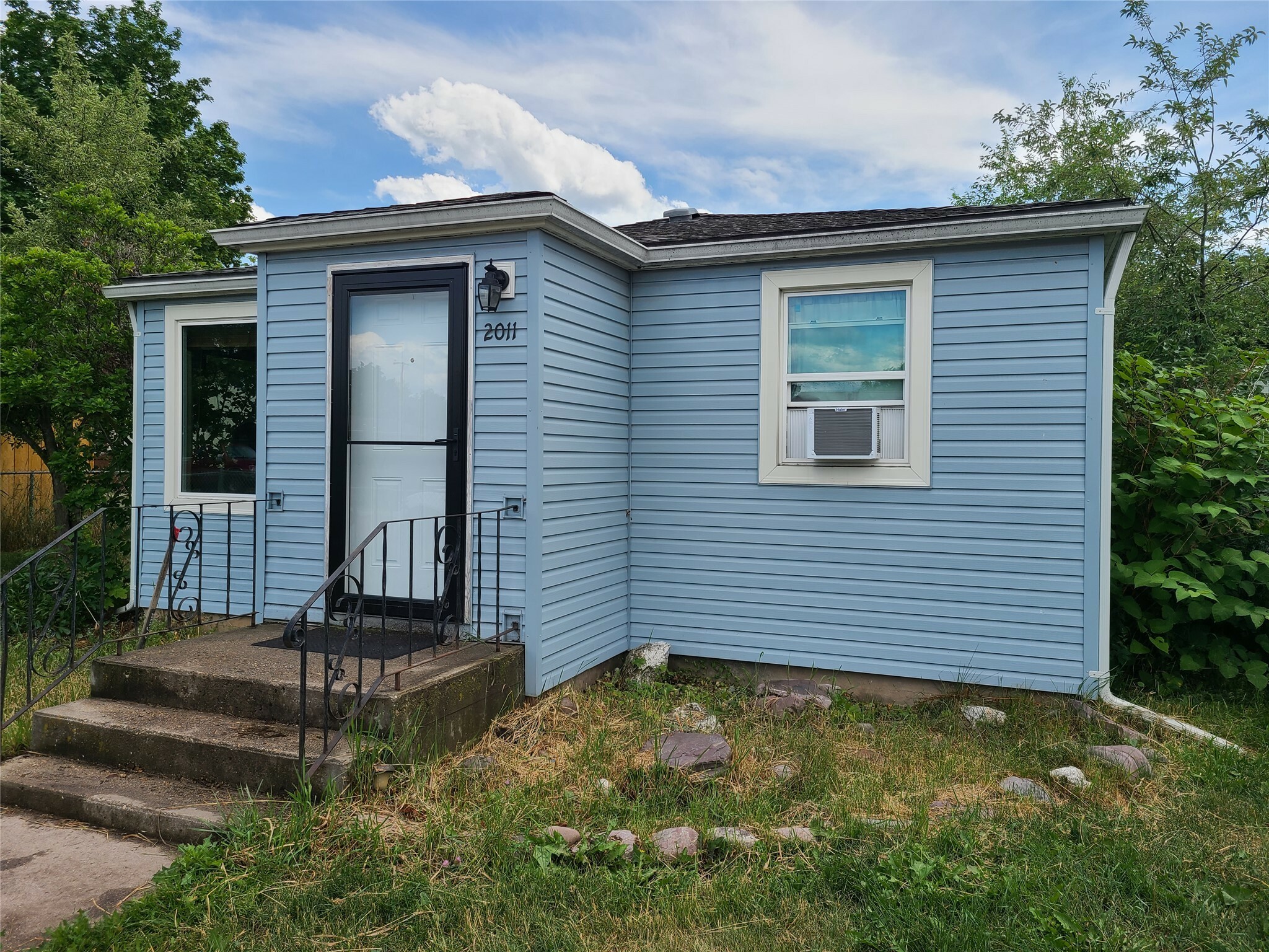 Property Photo: 2011 Burlington Avenue MT 59801