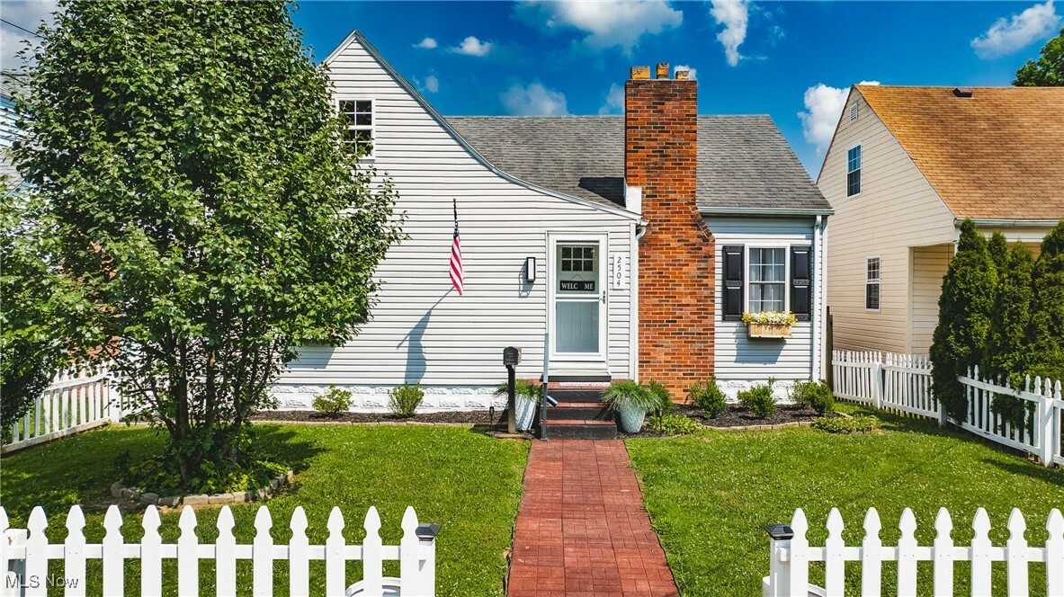 2504 Liberty Street  Parkersburg WV 26101 photo