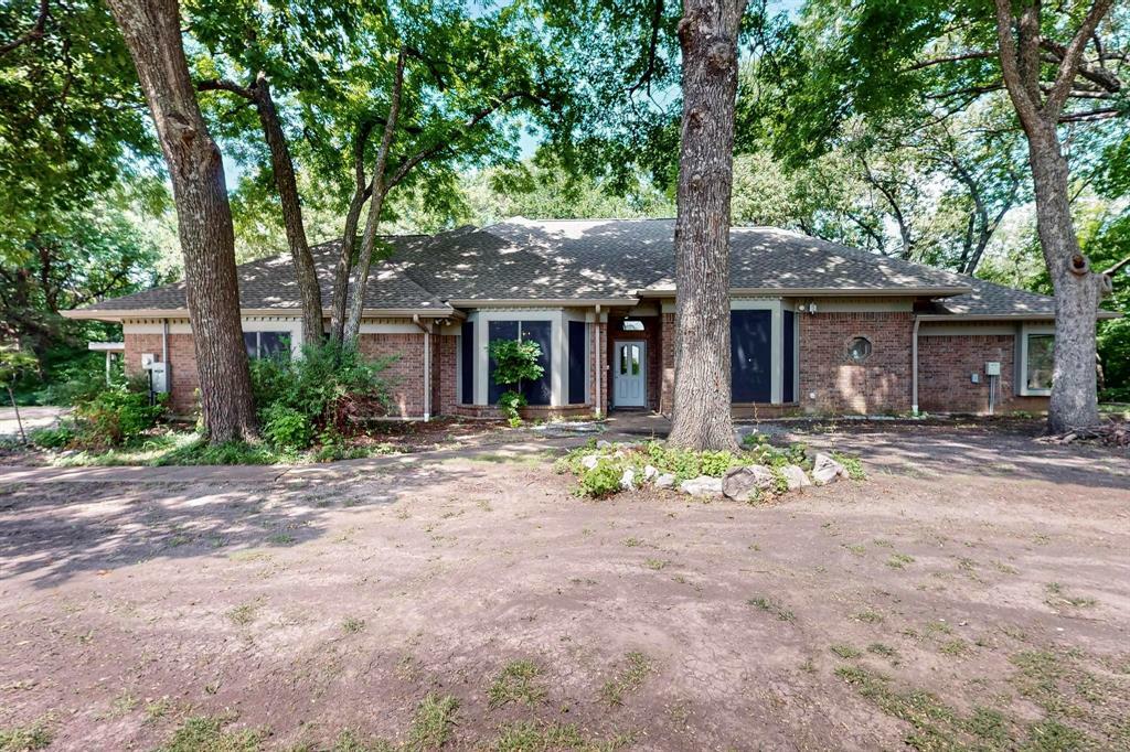 Property Photo: 11208 Mason Drive TX 75166
