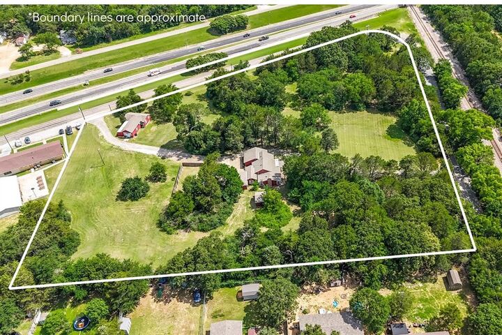 Property Photo:  3312 Vine Lane  TX 75020 
