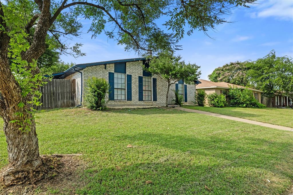 Property Photo: 1846 Wilderness Trail TX 75052