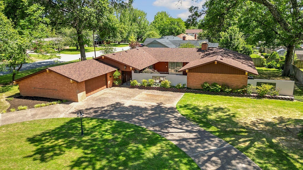2001 Pin Oak Drive  Springdale AR 72762 photo