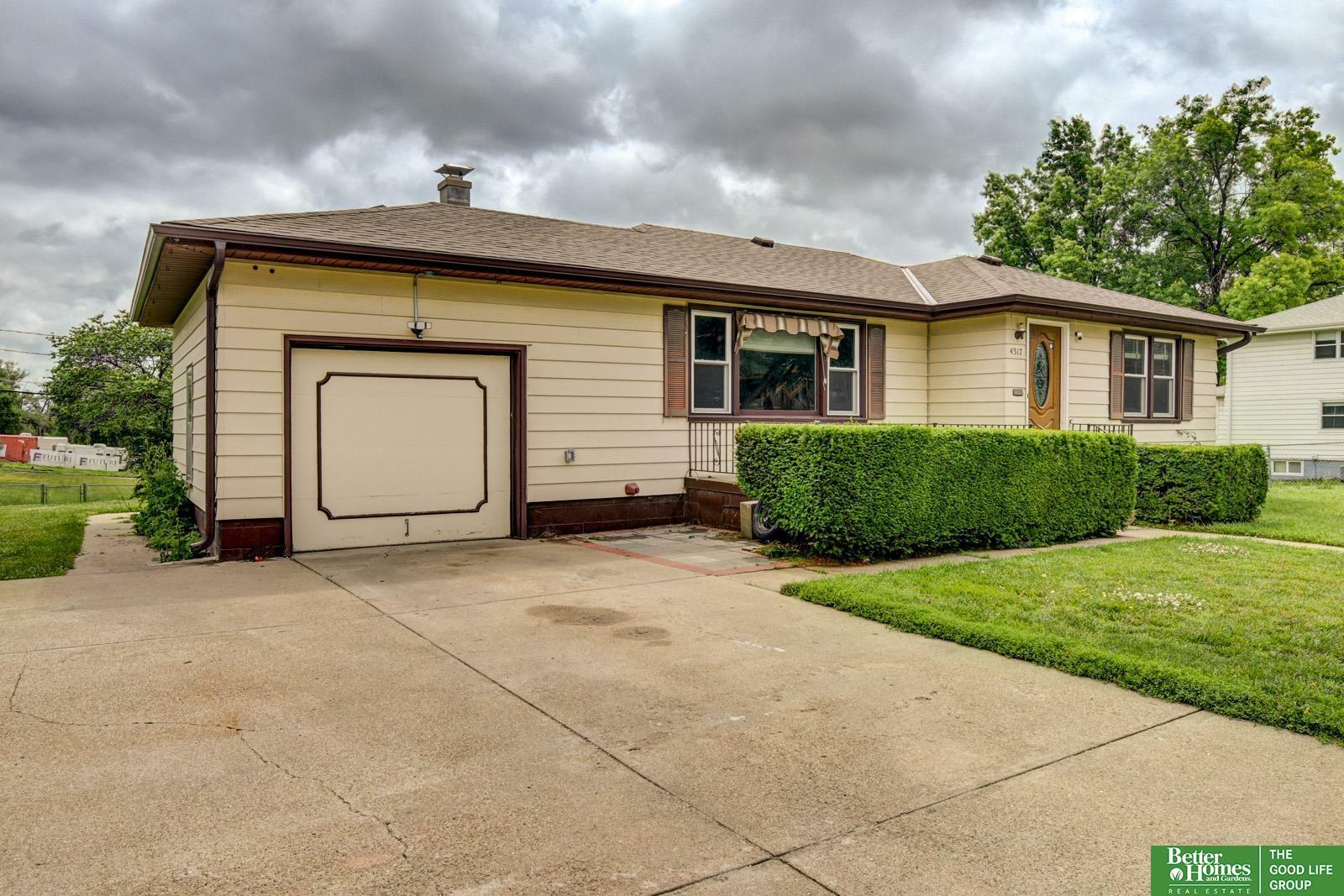 Property Photo: 4317 S 37 Street NE 68107