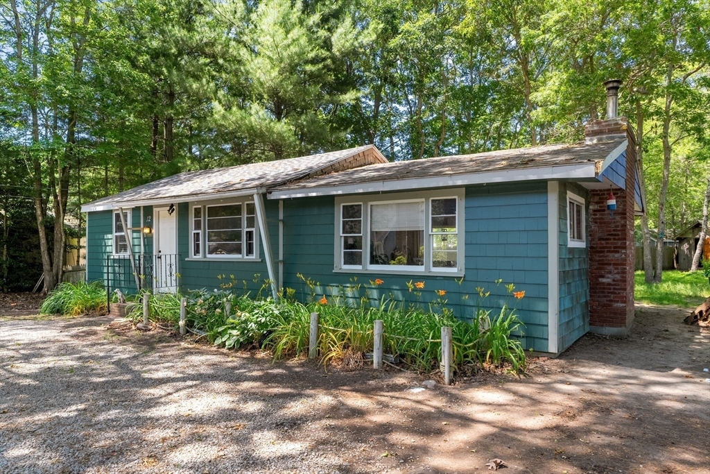 Property Photo:  12 Edgewood Dr  MA 02536 