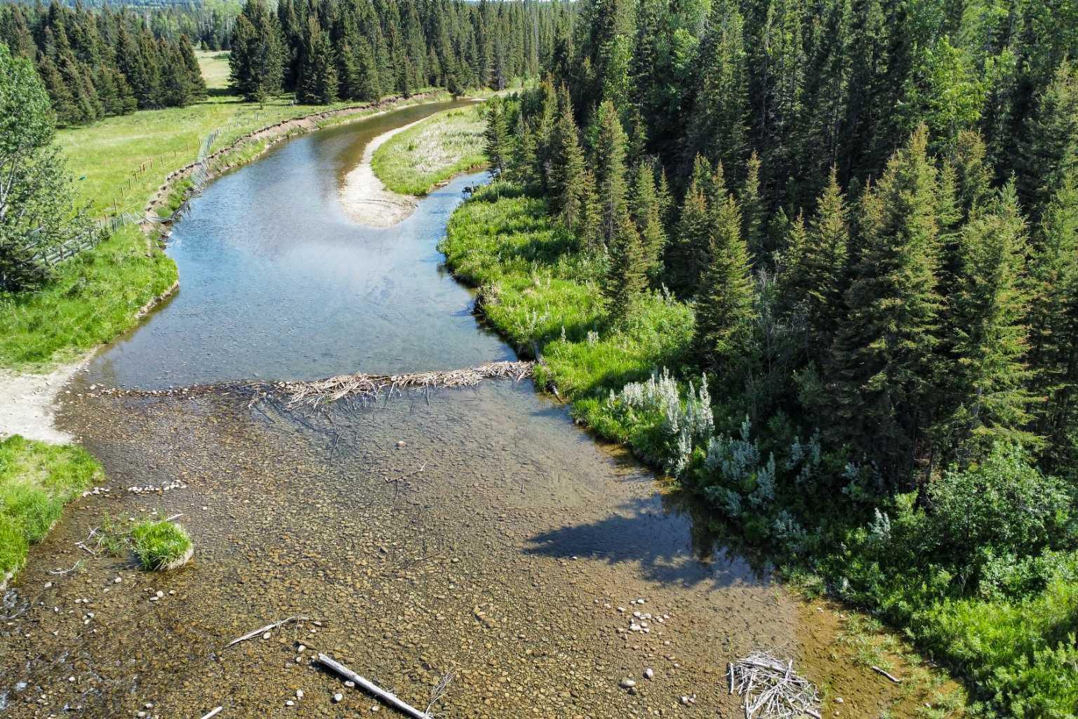 Property Photo: 5212 Township Road 312 AB T0M 0R0