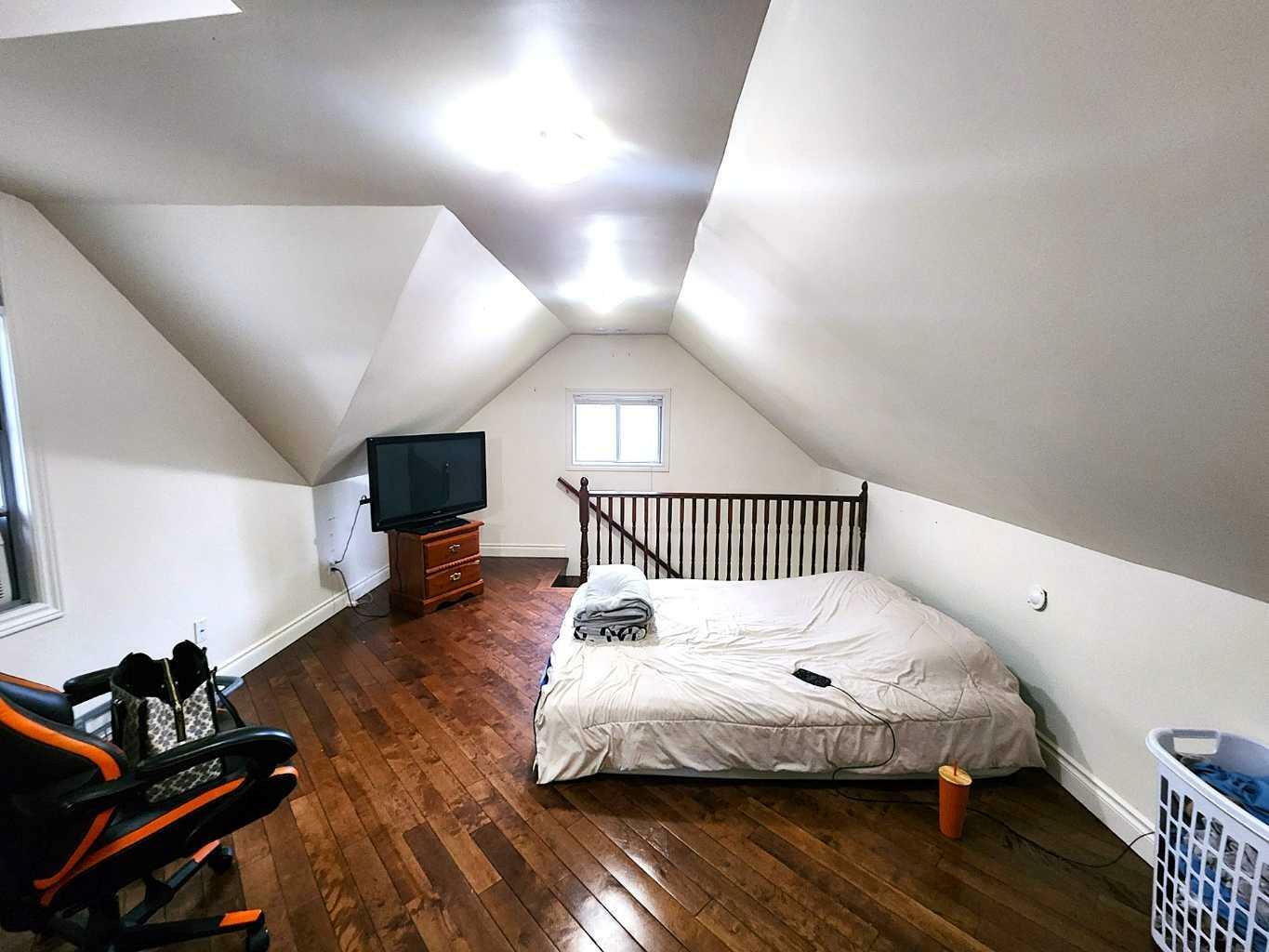 Property Photo: 5713 57 Avenue AB T4N 4S2