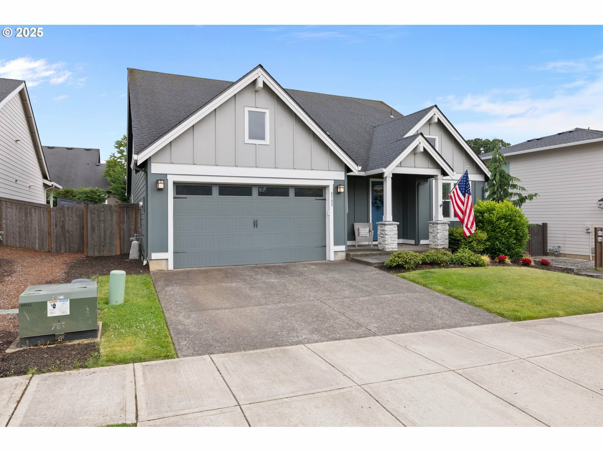 Property Photo: 5762 N 86th Cir WA 98607