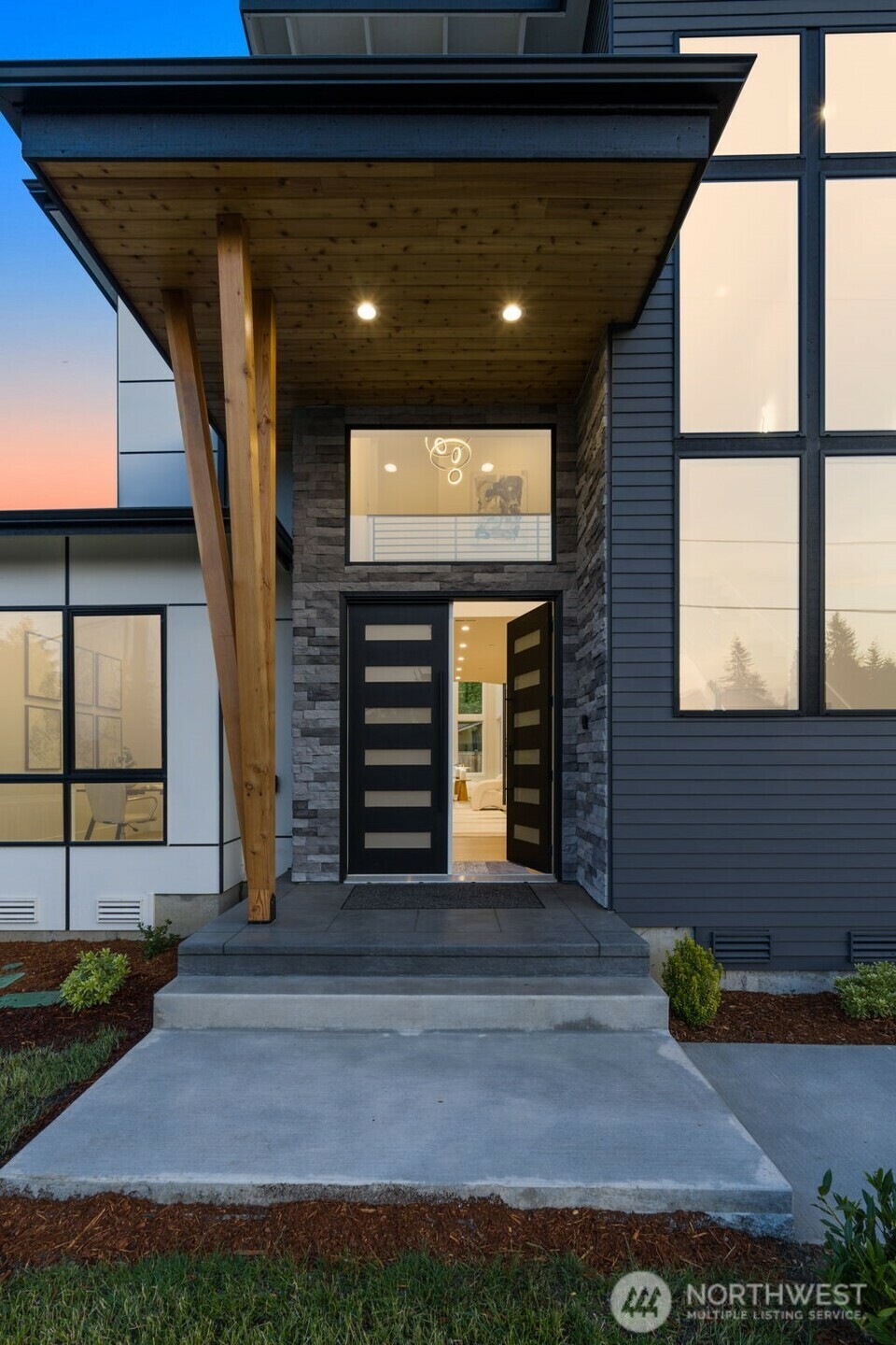 Property Photo:  17109 NE 16th Place  WA 98008 