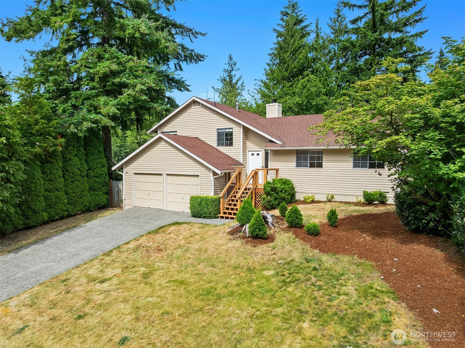 Property Photo: 23031 20th Avenue SE WA 98021