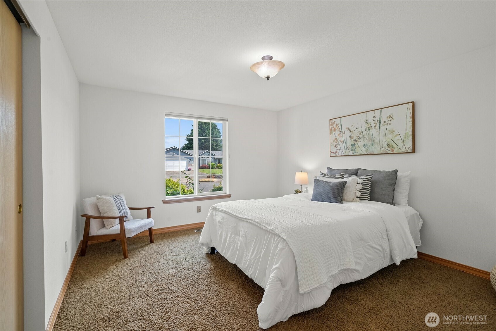 Property Photo:  15120  61st St  E  WA 98390 