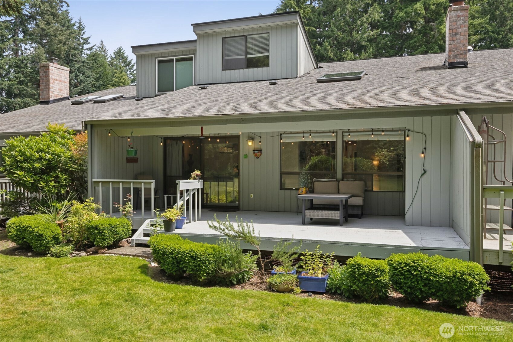 909  30th Street NW 2C  Gig Harbor WA 98335 photo