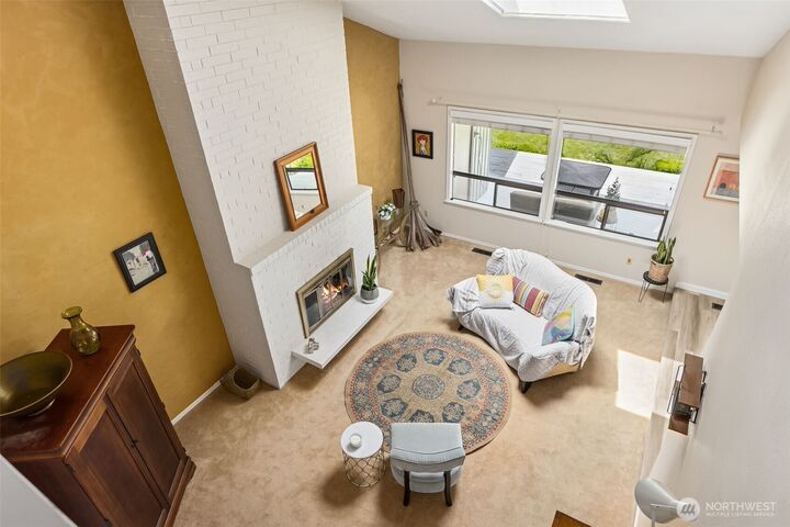 909  30th Street NW 2C  Gig Harbor WA 98335 photo
