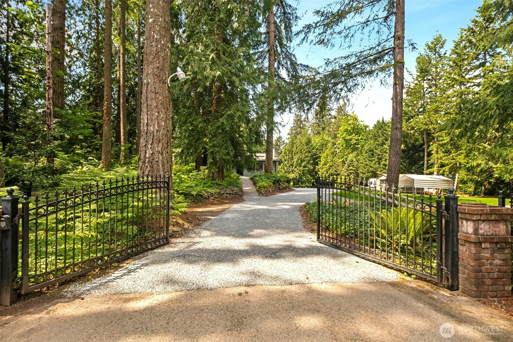 Property Photo:  14531  262 Avenue SE  WA 98027 