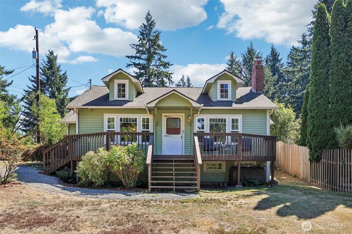 705 SW 158th St  Burien WA 98166 photo