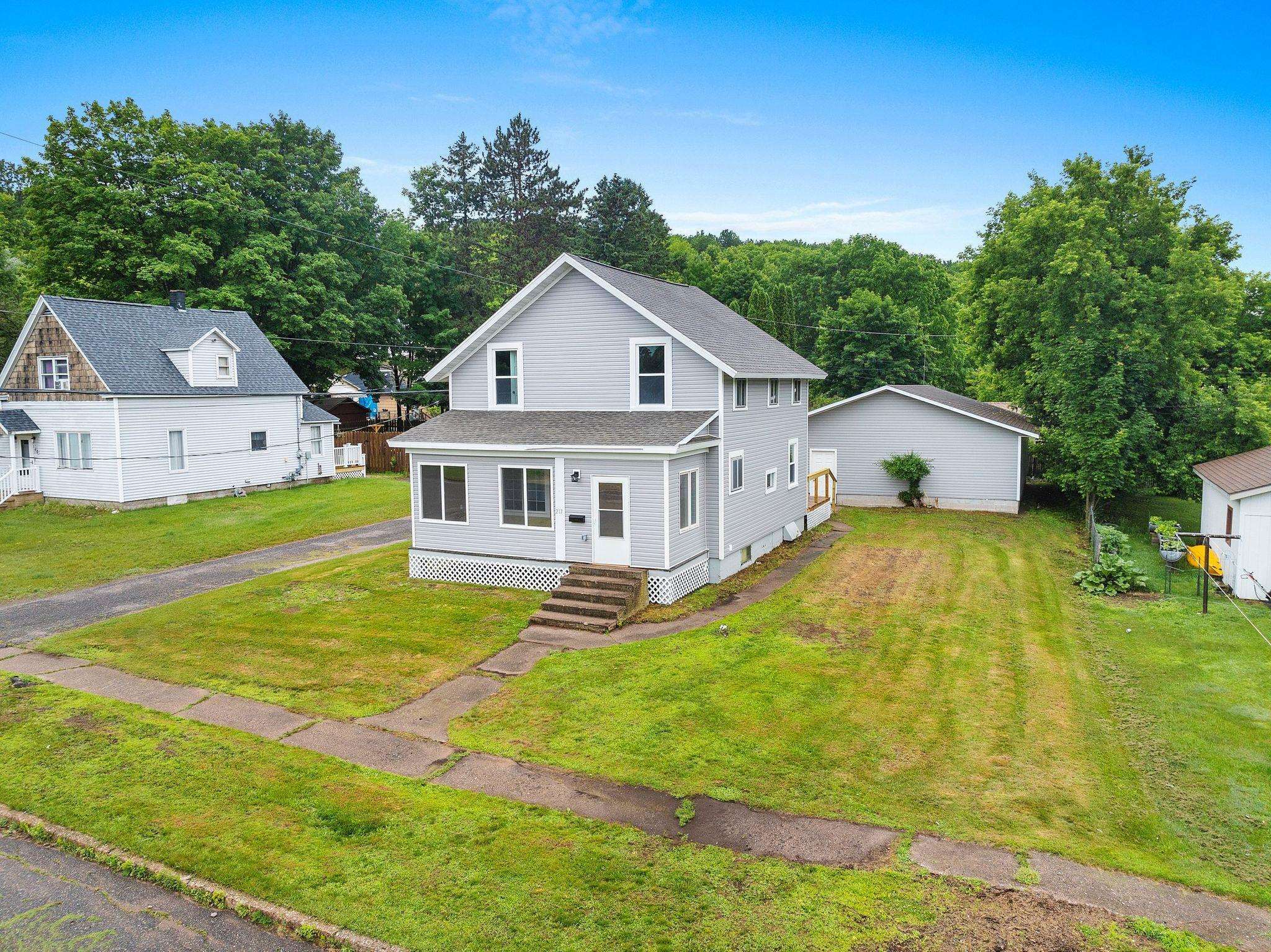 Property Photo:  217 Birch Street  WI 54151 