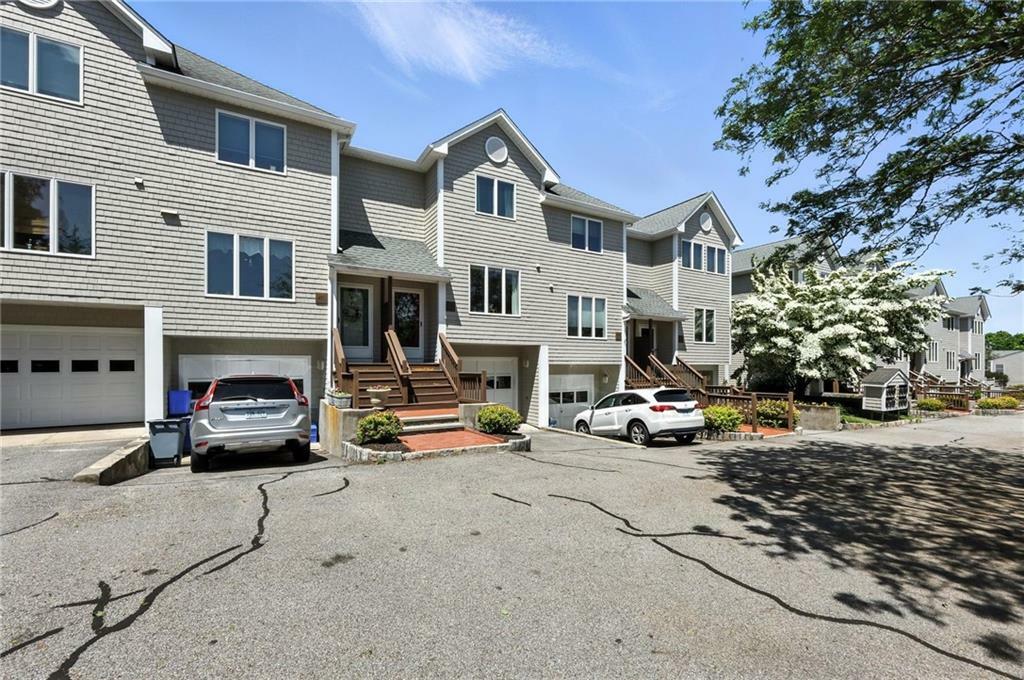 Property Photo: 469 North Lane RI 02809