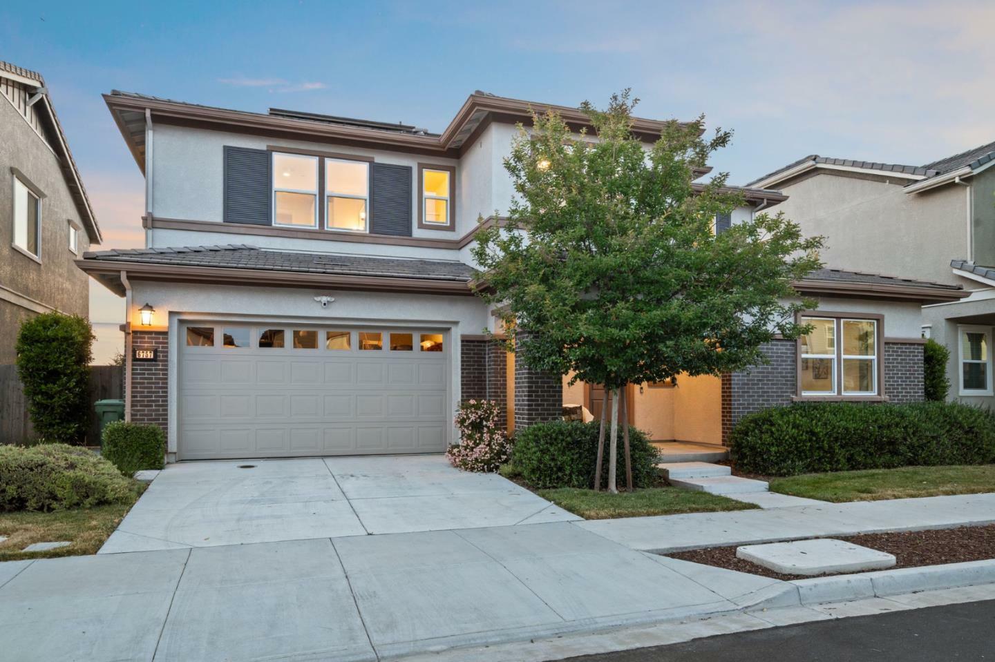Property Photo:  6757 Grasshopper Avenue  CA 94560 