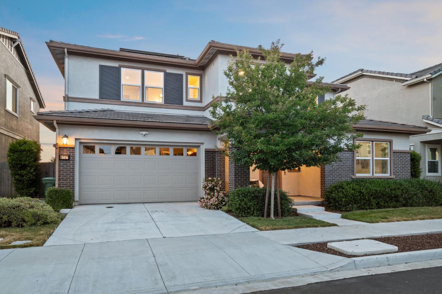 Property Photo: 6757 Grasshopper Avenue CA 94560