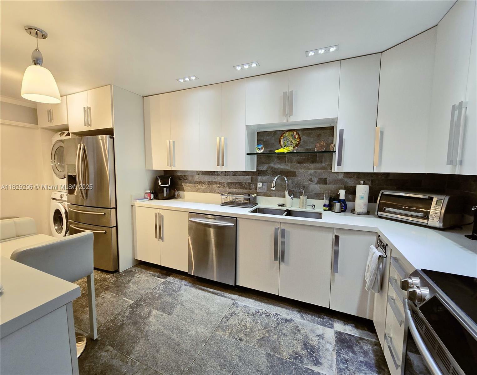Property Photo: 3071 N Course Dr 107 FL 33069